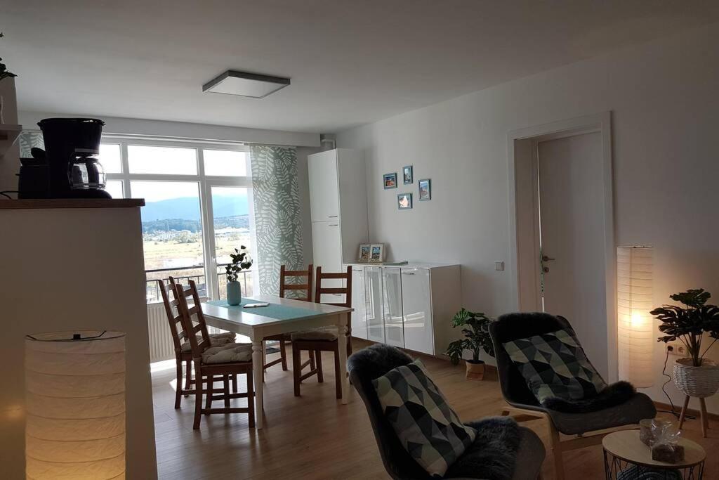 Living Home, Apartament Cu Doua Dormitoare Si Doua Bai Cisnădie Bagian luar foto